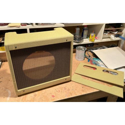 Customer image:<br/>"Fender amp reproduction build with Oxblood grille cloth"
